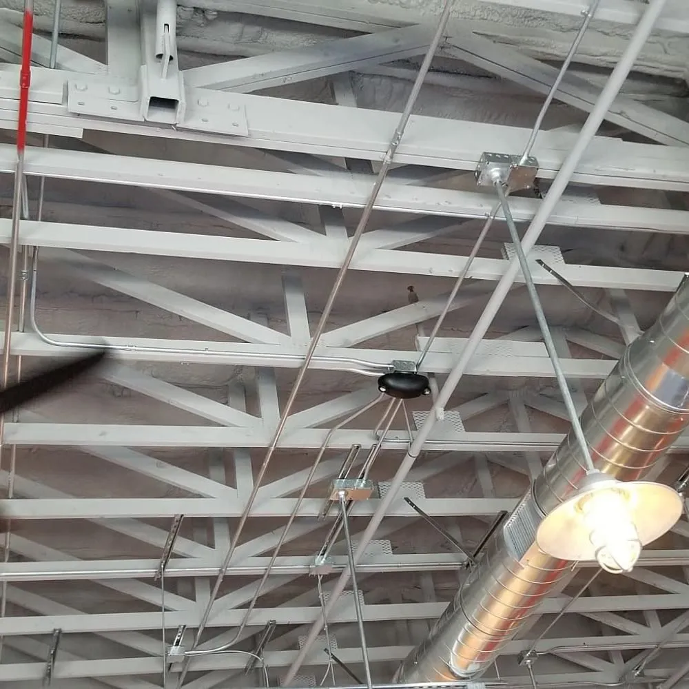 Emergency electrical service for homes in wiring installation, by