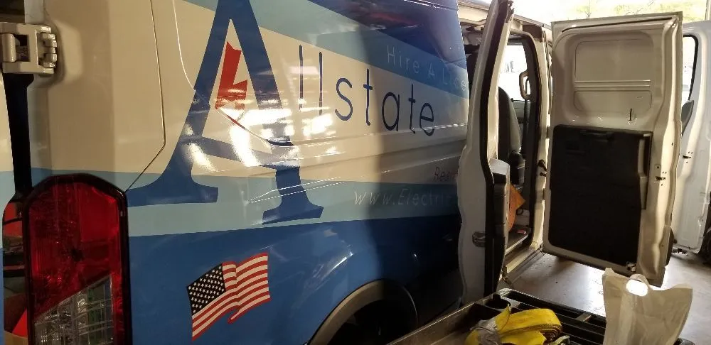 Affordable electrician providing lighting installation in ,