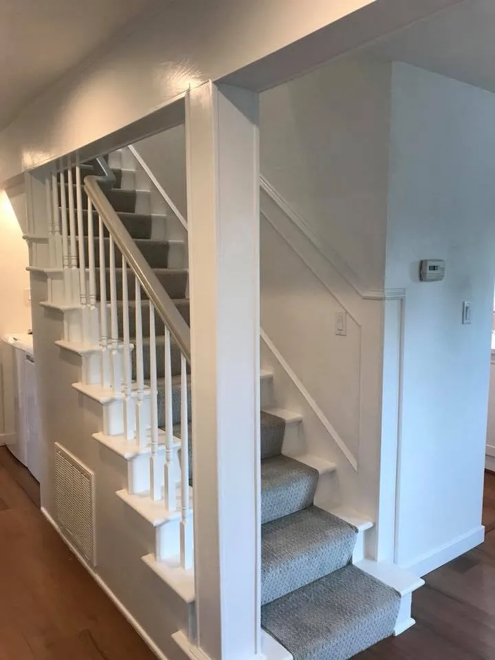 Trusted electrician providing outlet and switch repair in , 