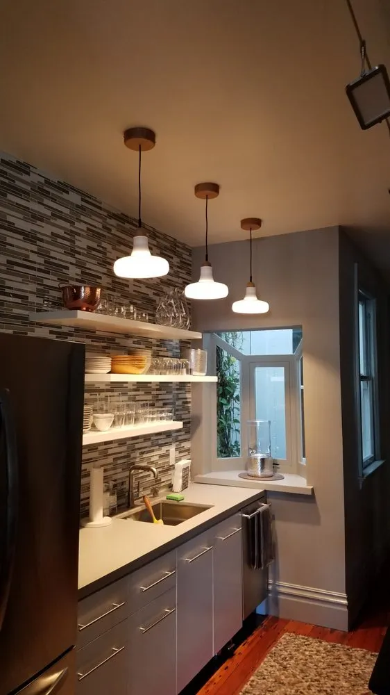 Slide of Ally Electric & Solar