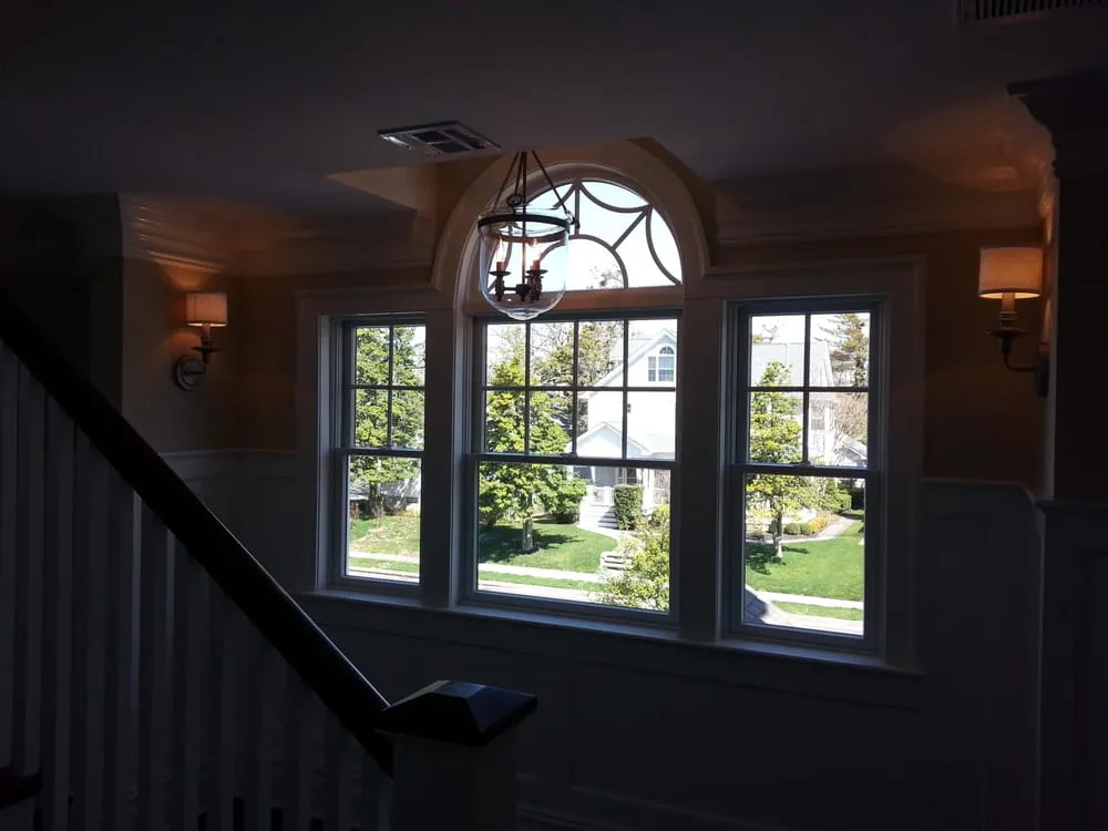 Slide of Almeida Electric