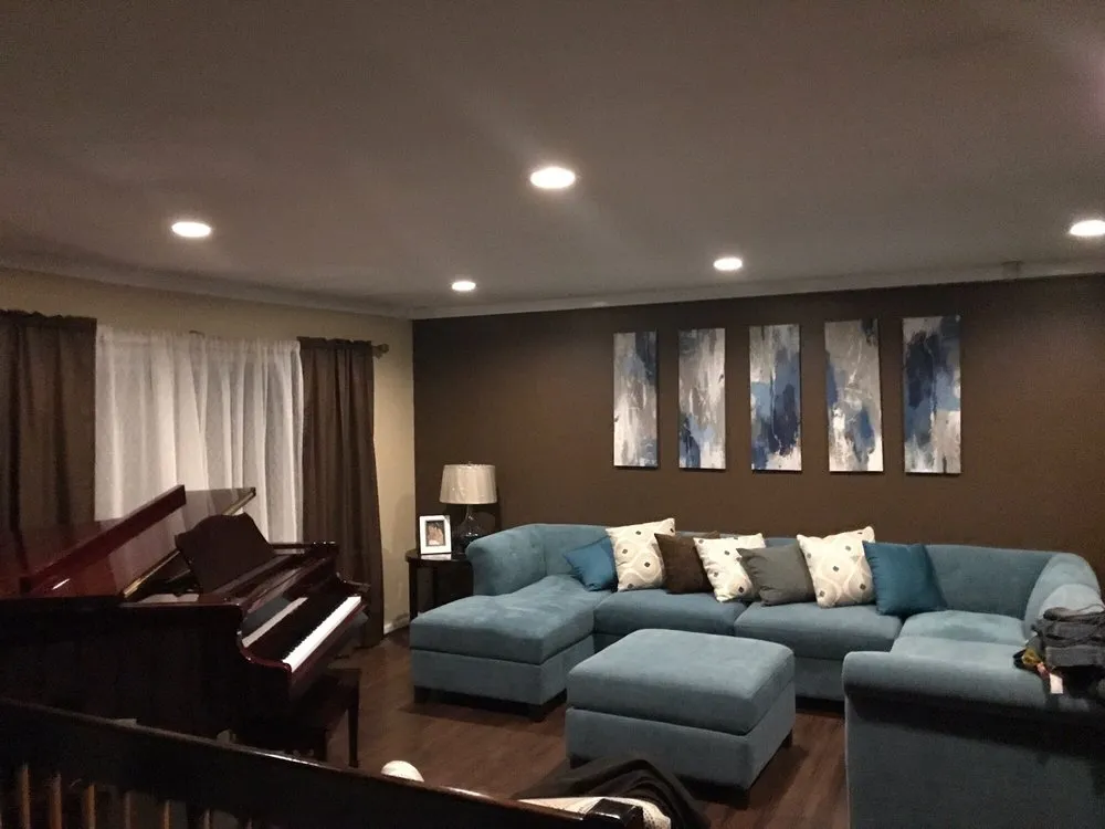 Slide of Almeida Electric