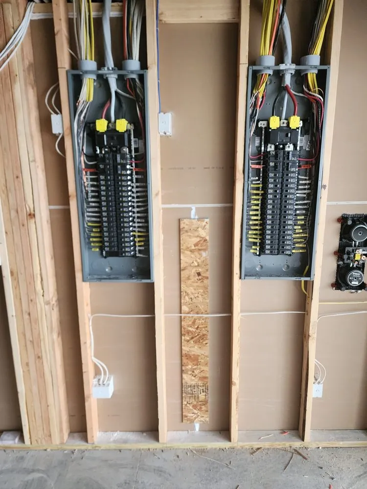 Emergency panel upgrade experts serving Lake Tapawingo, MO - Alpha Copper