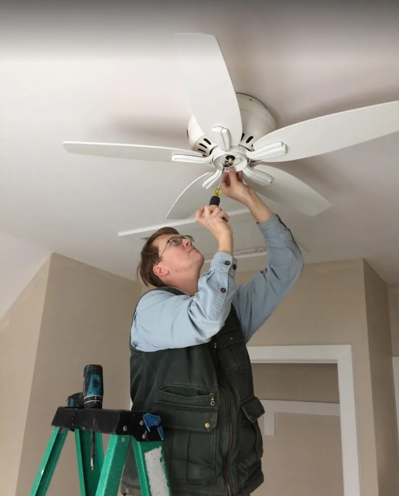 Professional electrician providing electrical repair in Suttons Bay, MI - Alpha Electric