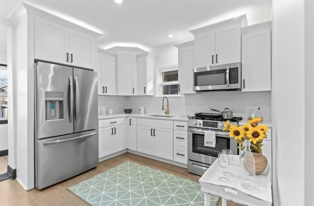 Slide of Alpha HandyWorks