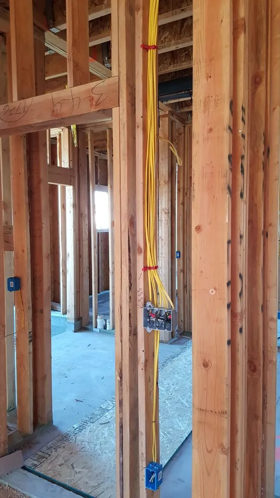 Slide of Alpha Omega Electric