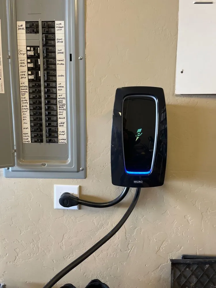 Slide of Alpha Omega Electric