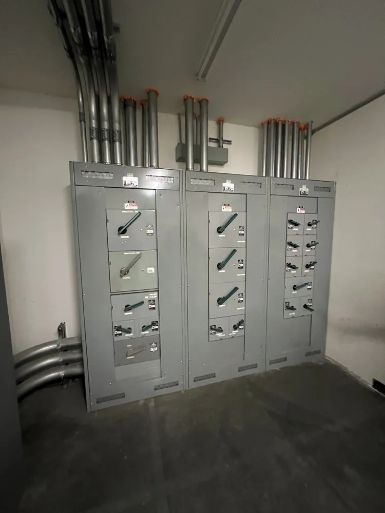 Slide of Alphatech Systems