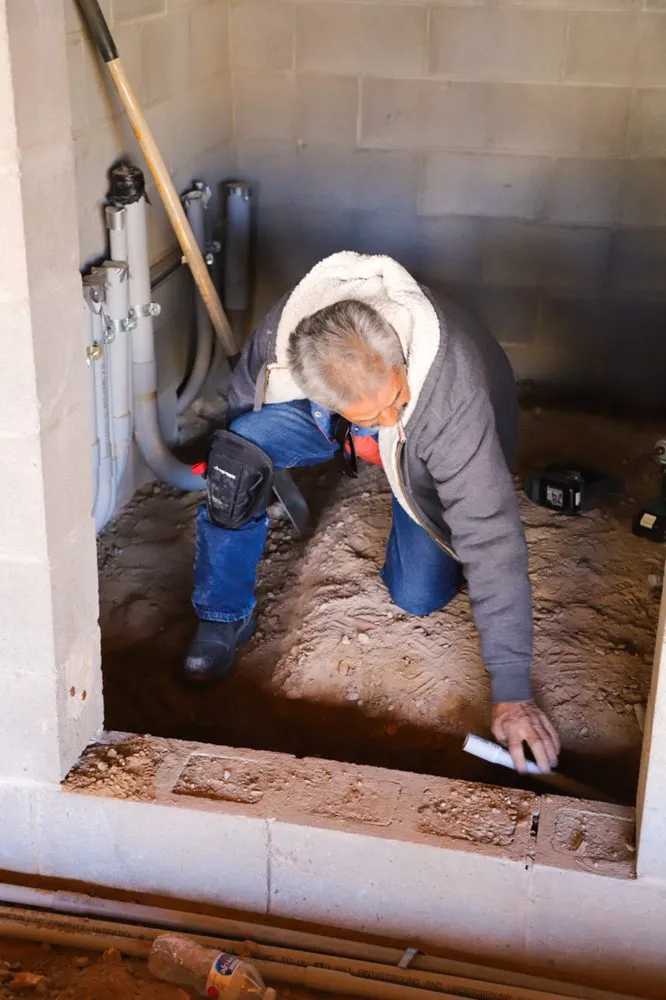 Slide of Alpine Electric