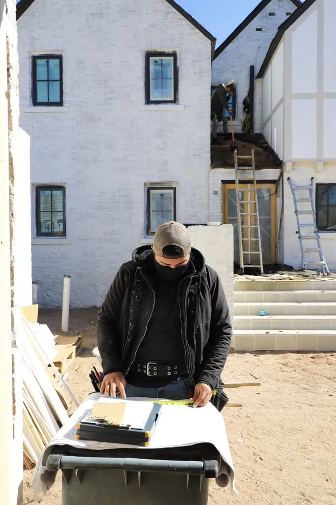 Slide of Alpine Electric