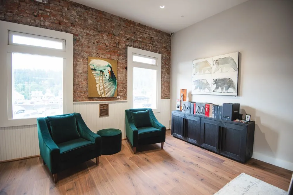 Slide of Alpine Electric