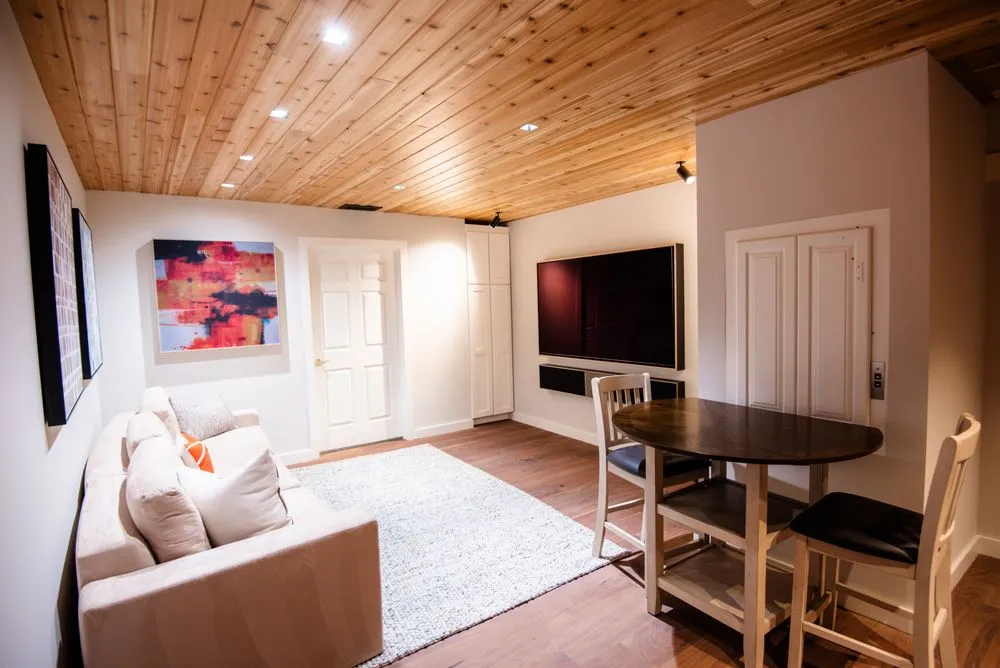 Slide of Alpine Electric