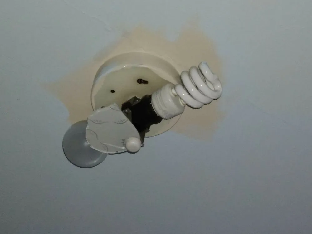 Certified electrician providing wiring installation in Jamaica, NY - Alright Handyman
