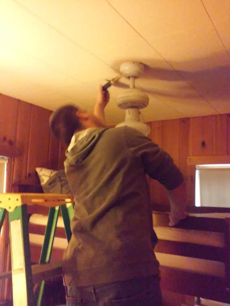 Expert electrician providing electrical repair in Oscoda, MI - Al's Electric