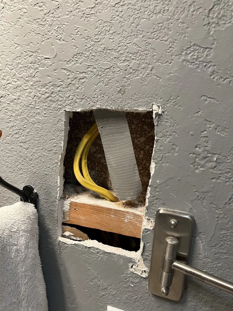 Slide of Al's Electrical Services