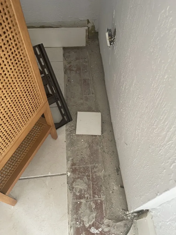 Slide of Al's Handyman