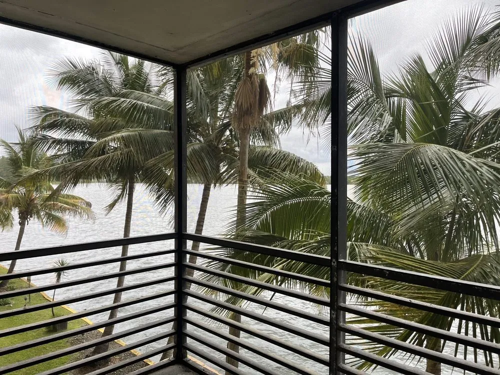 Slide of Al's Handyman