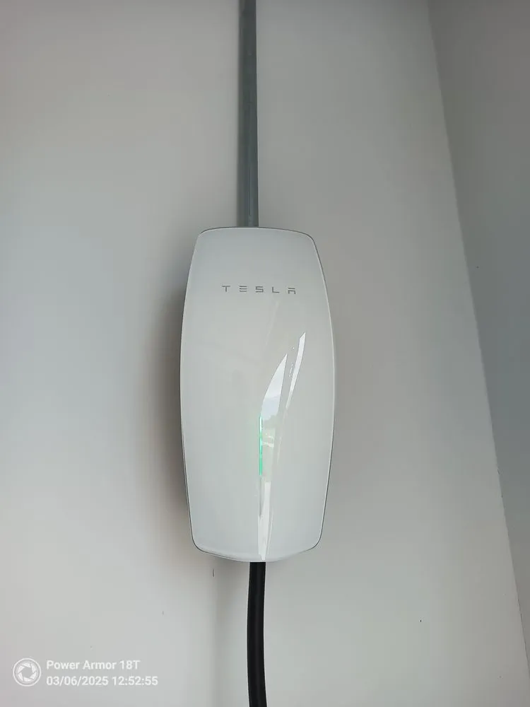 Slide of AltoService