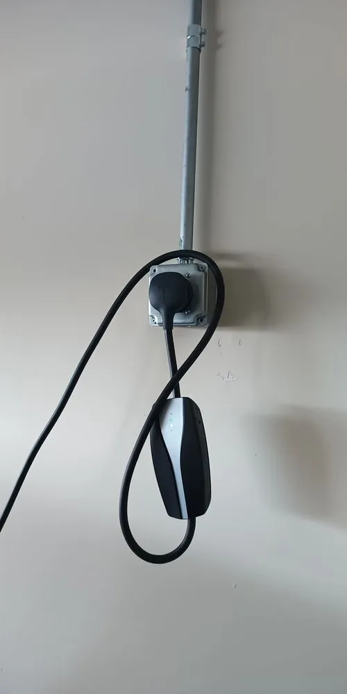 Slide of AltoService