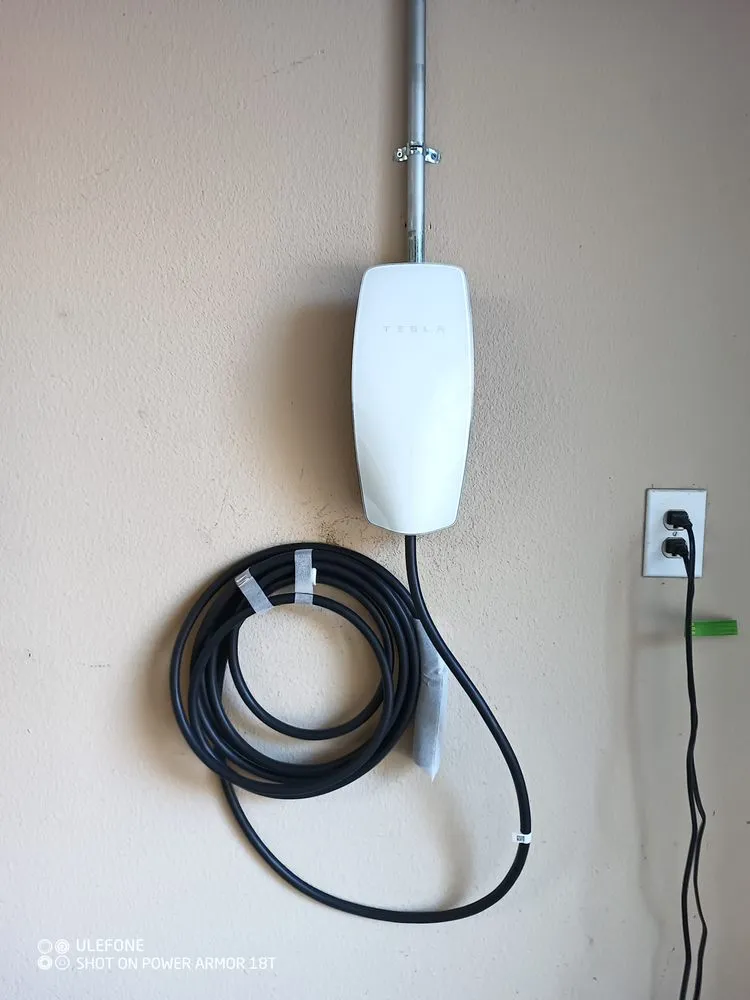 Slide of AltoService