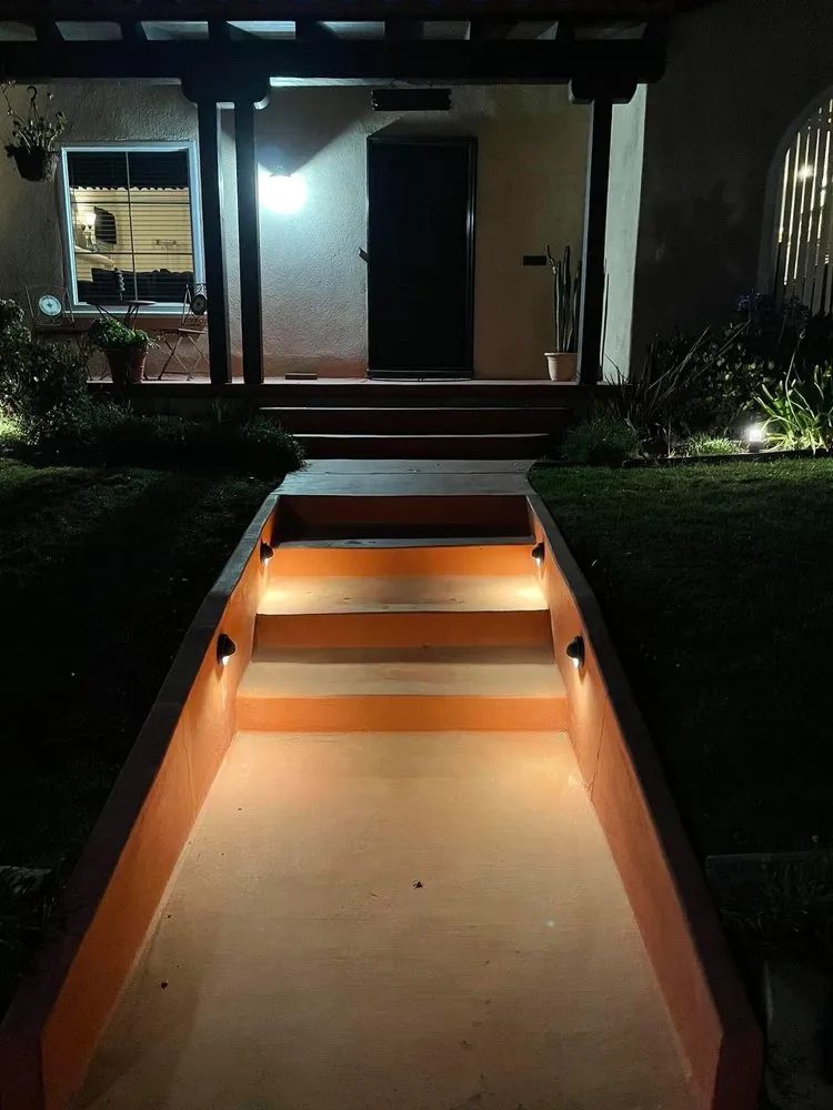 Expert outlet and switch repair service in ,  - Alvarado Electric