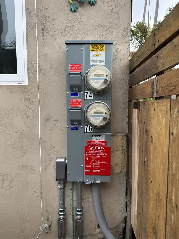 Certified circuit breaker repair in ,  by Alvarado Electric