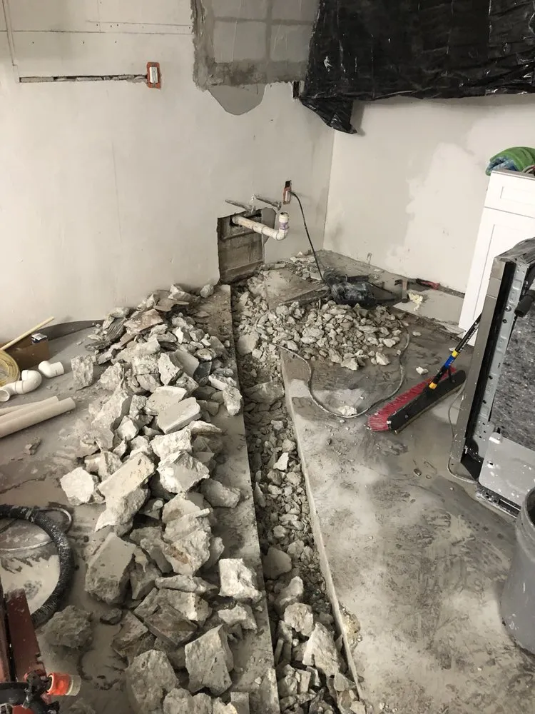 Slide of Alvarez Services