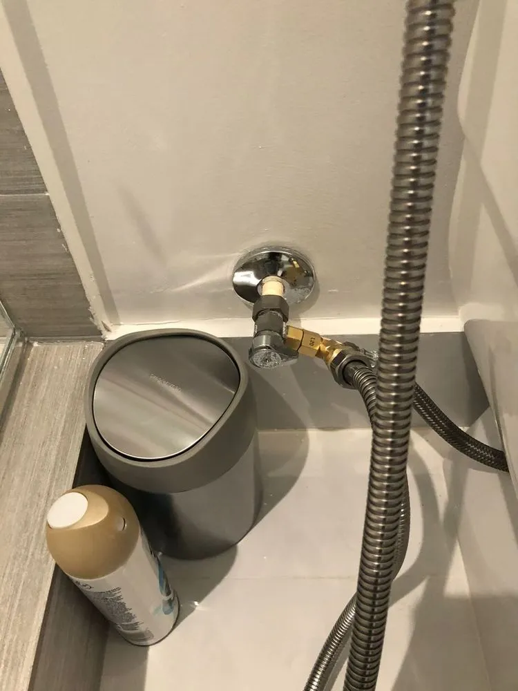 Slide of Alvarez Services