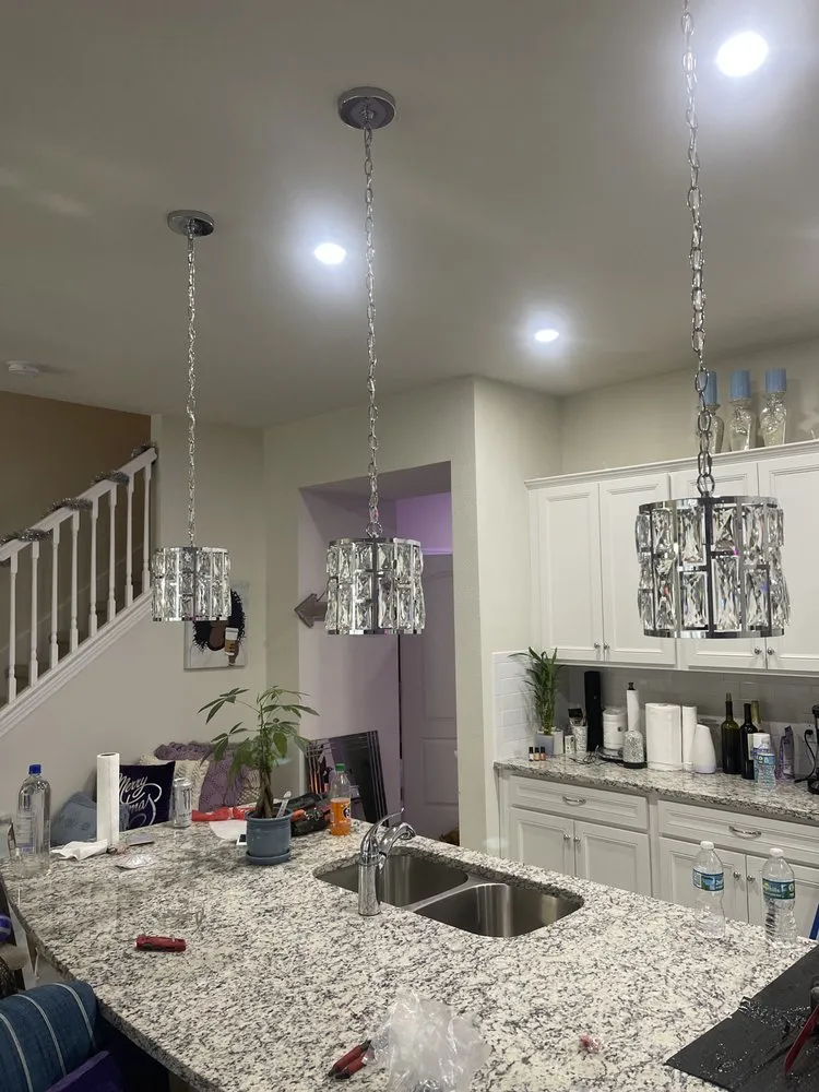 Slide of Alvelo Gutierrez Electric Service