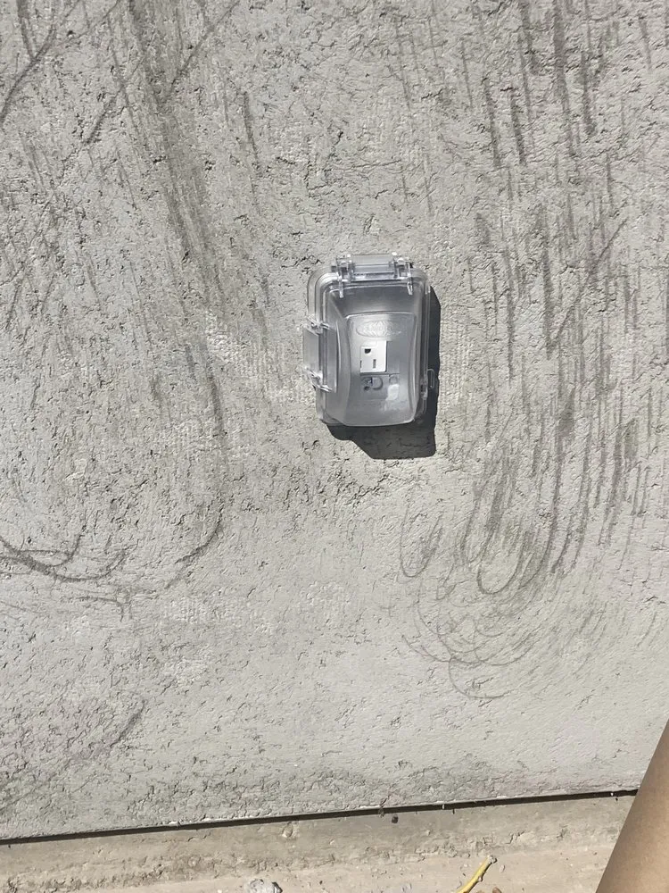 Slide of Alviflow Andyman