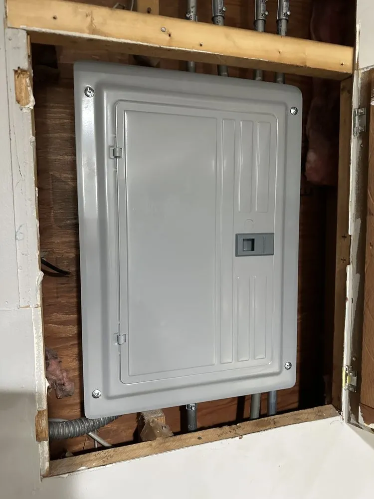 Slide of Alwan’s Handymen and construction