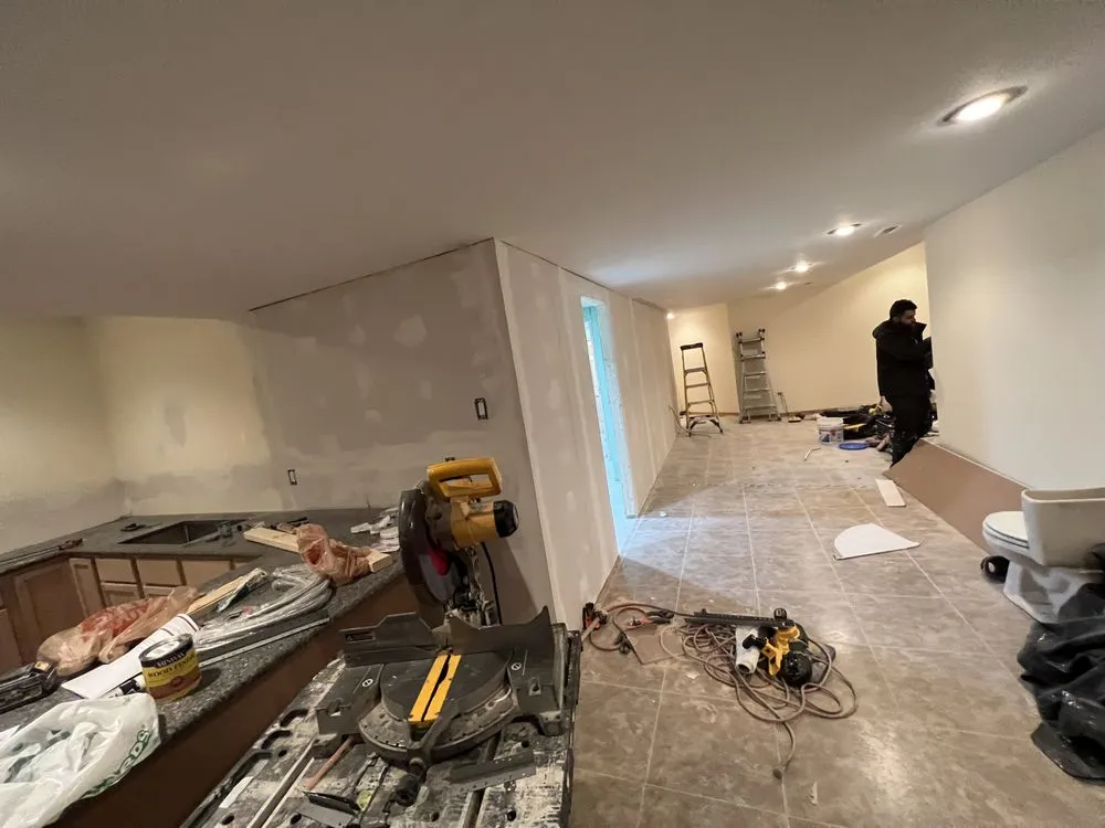 Slide of Alwan’s Handymen and construction