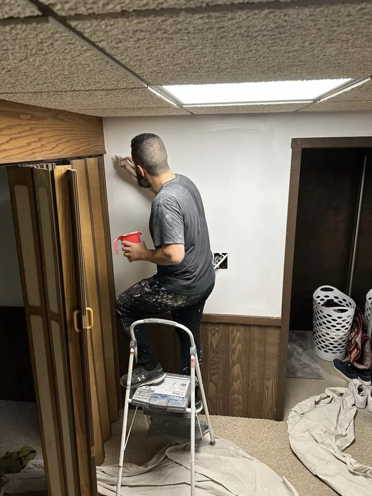 Slide of Alwan’s Handymen and construction