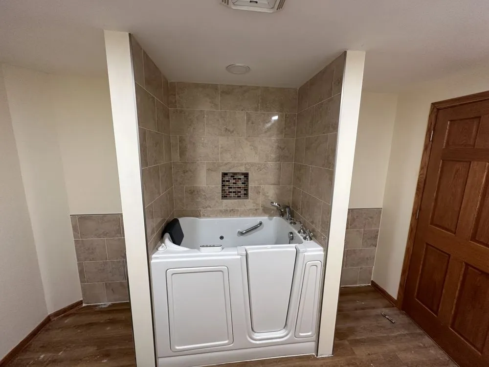 Slide of Alwan’s Handymen and construction