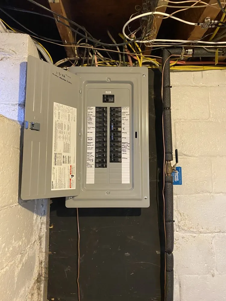 Reliable electrician providing lighting installation in , 