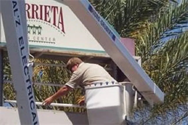 Slide of Al'z Electrical Contractor