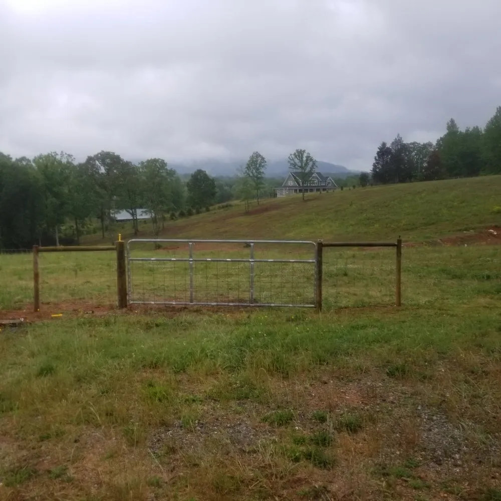 Slide of A&M Contracting Services