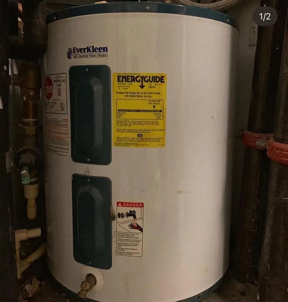 Slide of AM Engineers Contractors