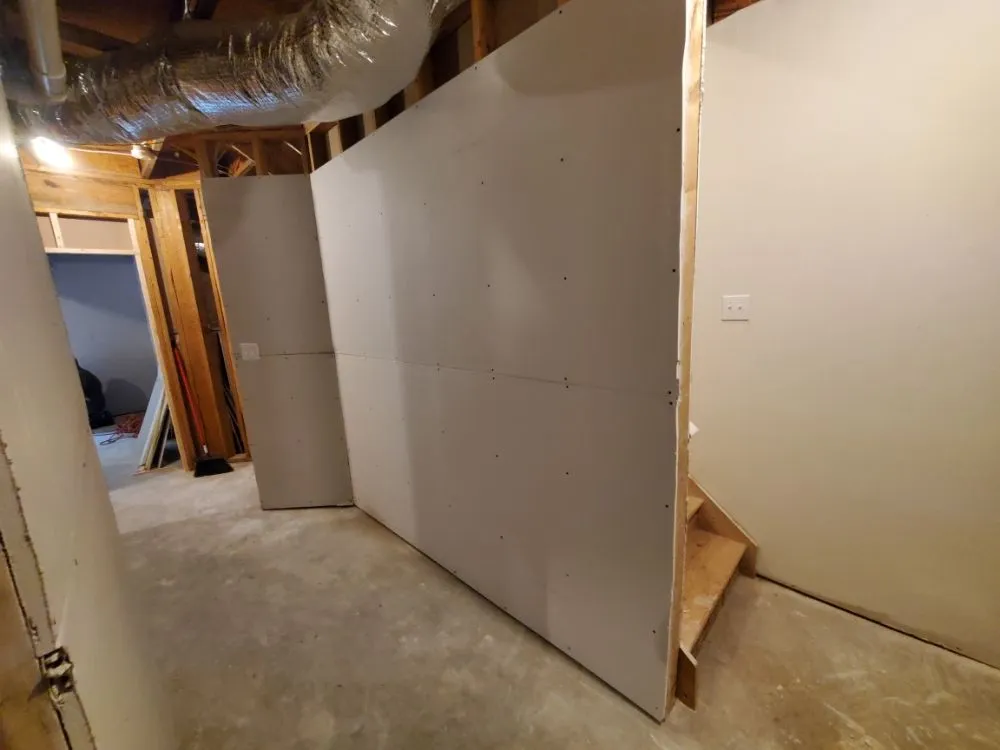 Slide of Am Handyman Services