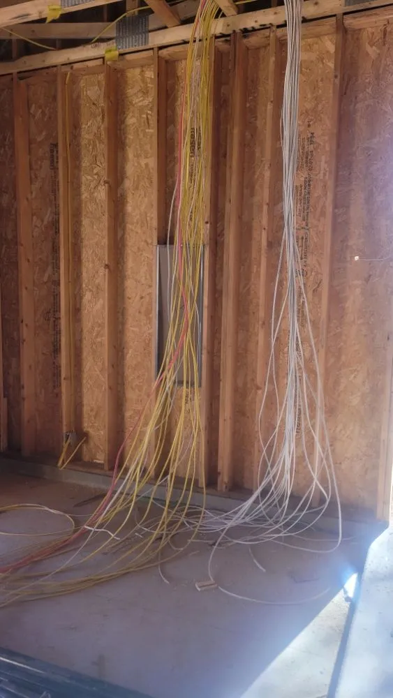 Slide of Amadosons Electric Services