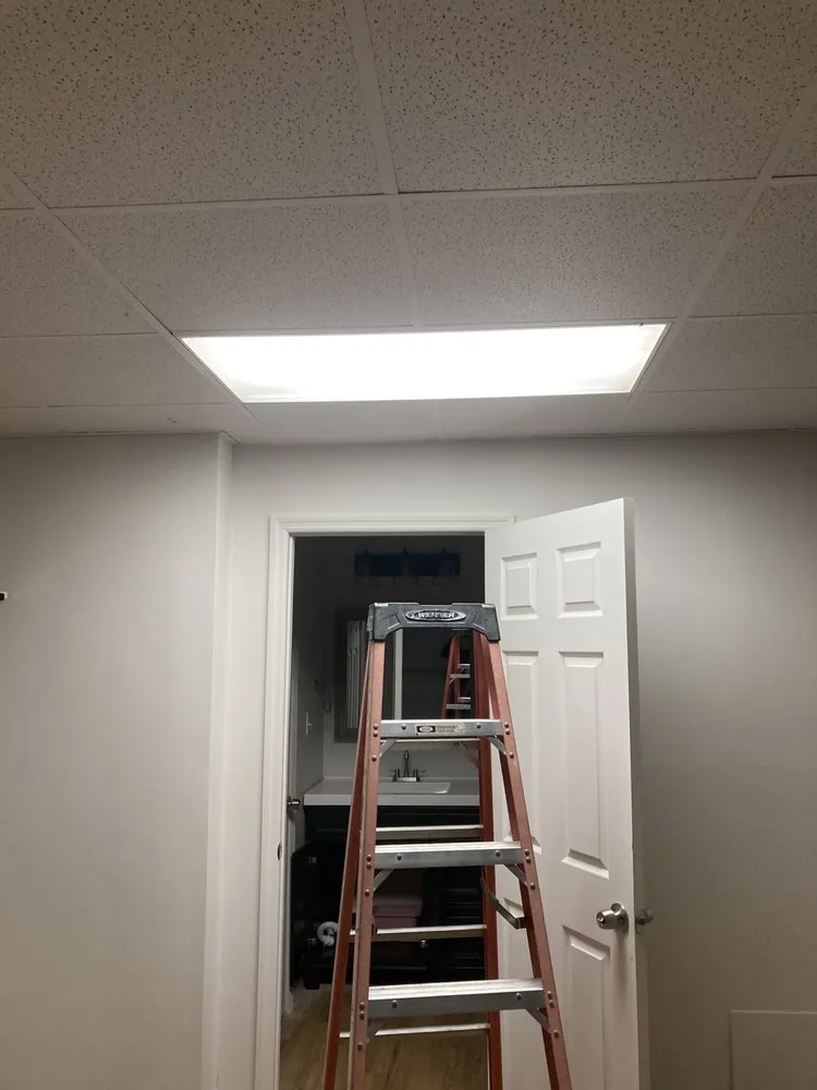 Slide of Amagrande Electric Service