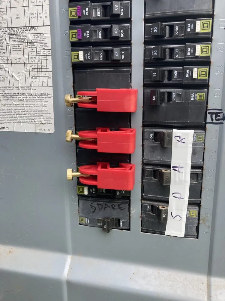 Slide of Amagrande Electric Service