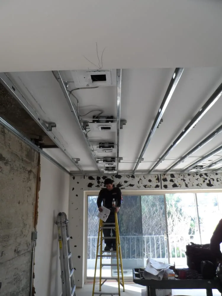 Reliable electrician providing emergency electrical service in Newbury Park, CA - Ambient Electric