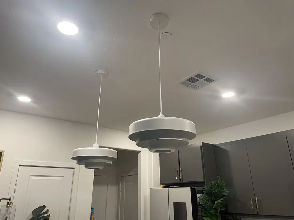 Reliable emergency electrical service in ,  by Ambriz General Construction