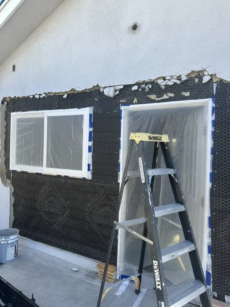 Slide of Ambriz General Construction