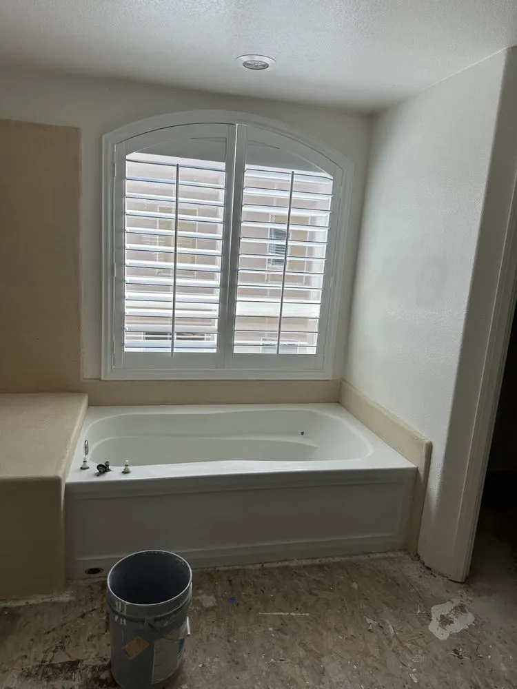 Slide of Ambriz General Construction