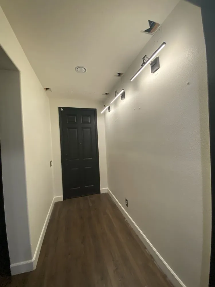 Professional circuit breaker repair in ,  by American Construction Plumbing Electric HVAC