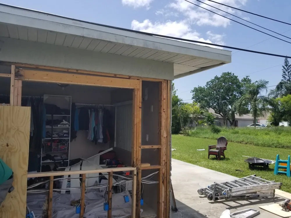 Affordable electrician providing outlet and switch repair in , 