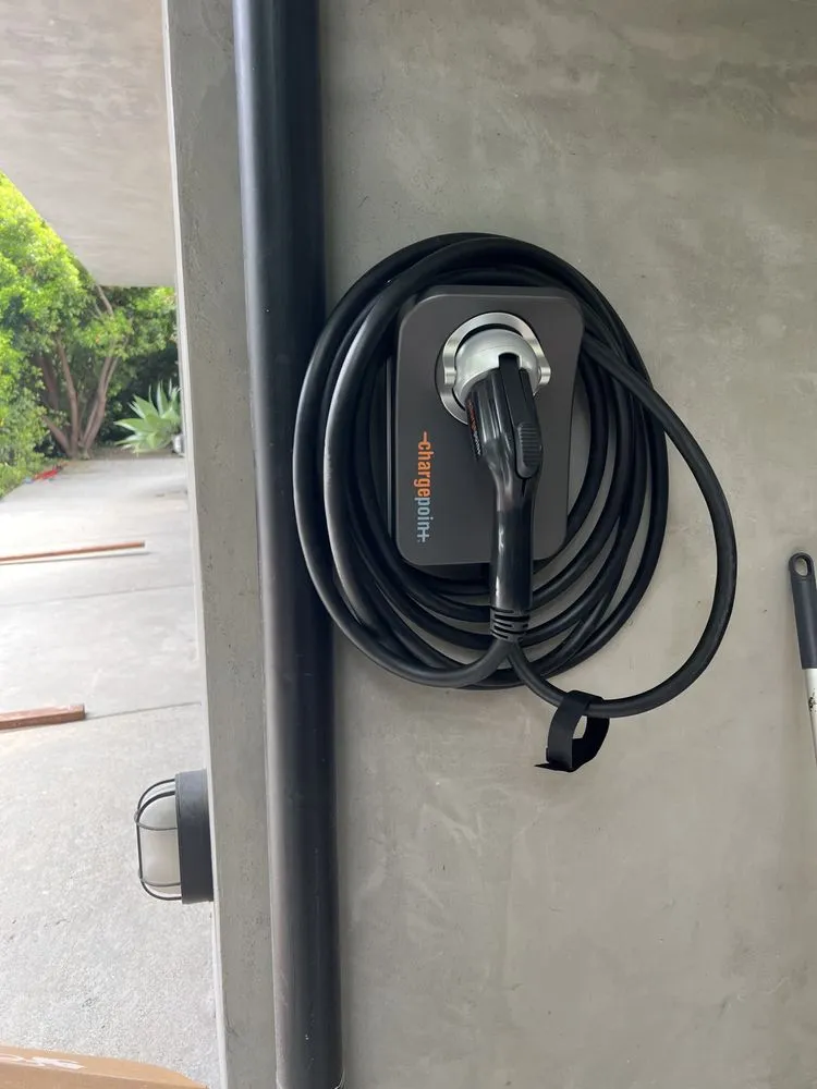 Expert electrical service for homes in electrical repair,  by 