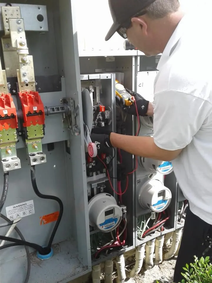 Expert electrical service for homes in circuit breaker repair,  by 